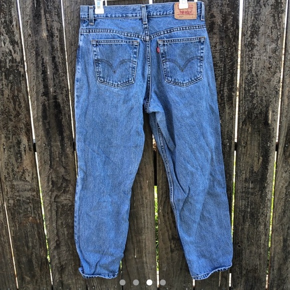 Vintage Levi’s 👖 - Picture 2 of 4